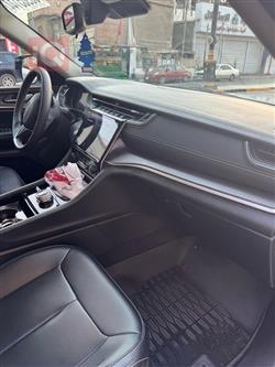 Jeep Grand Cherokee L